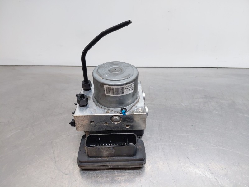 Recambio de abs para kia ceed sportswagon hybrid referencia OEM IAM   