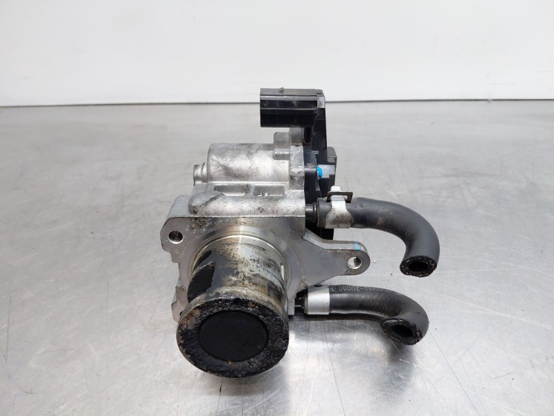 Recambio de valvula egr para kia ceed sportswagon hybrid referencia OEM IAM   