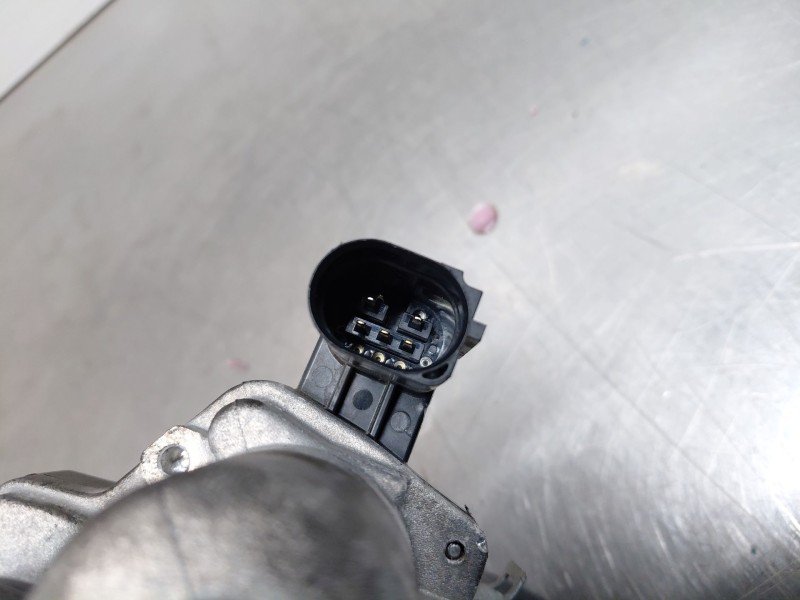 Recambio de valvula egr para kia ceed sportswagon hybrid referencia OEM IAM   