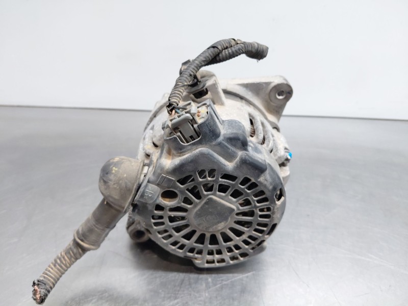 Recambio de alternador para kia ceed drive referencia OEM IAM   