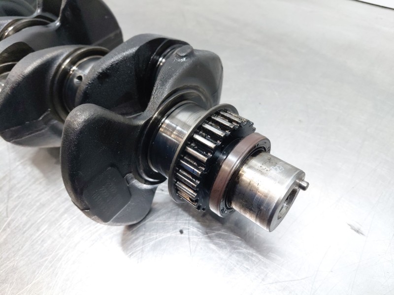 Recambio de cigueñal para kia ceed sportswagon hybrid referencia OEM IAM   