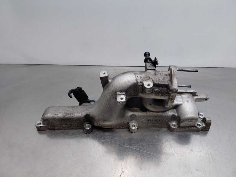 Recambio de colector admision para kia ceed sportswagon hybrid referencia OEM IAM   