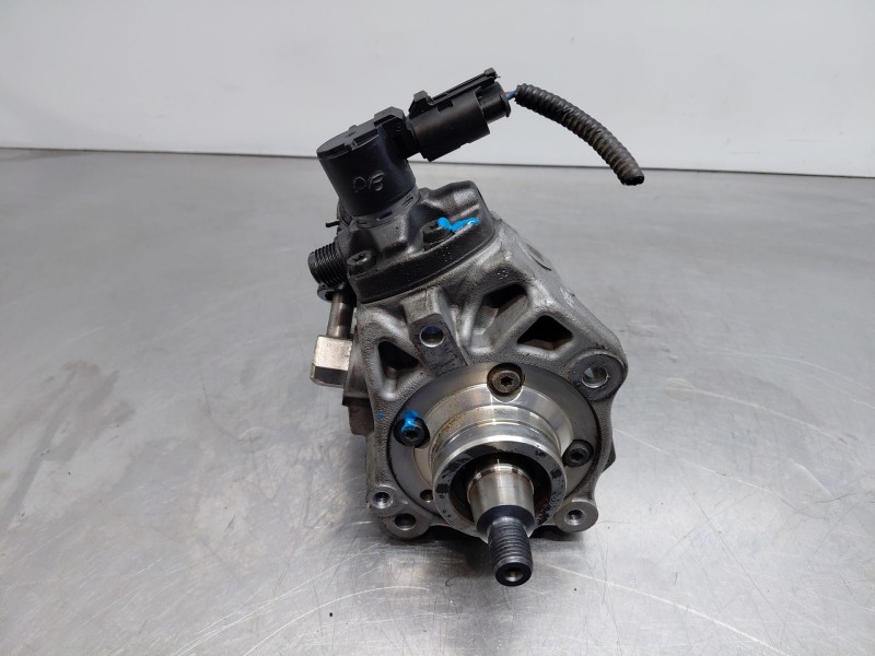 Recambio de bomba inyeccion para kia ceed sportswagon hybrid referencia OEM IAM   