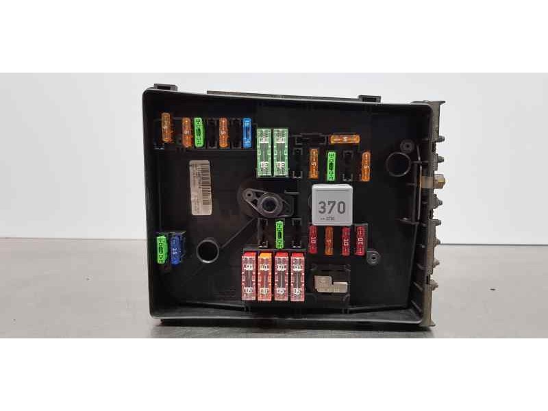 Recambio de caja reles / fusibles para skoda octavia berlina (1z3) rs referencia OEM IAM 1K0937125A   Recambio de caja reles / fusibles para skoda octavia berlina (1z3) rs referencia OEM IAM 1K0937125A