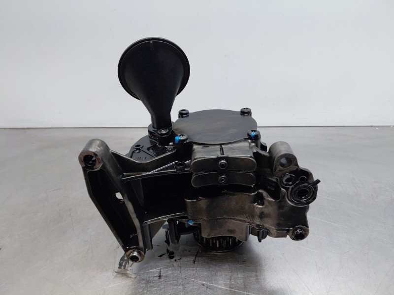 Recambio de bomba aceite para kia ceed sportswagon hybrid referencia OEM IAM   