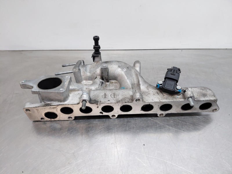 Recambio de colector admision para kia ceed sportswagon hybrid referencia OEM IAM   