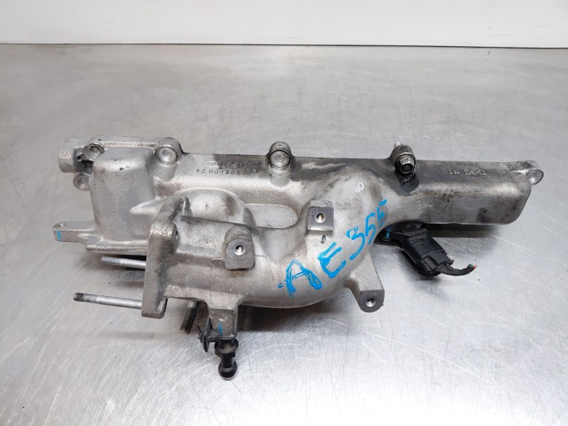 Recambio de colector admision para kia ceed sportswagon hybrid referencia OEM IAM   