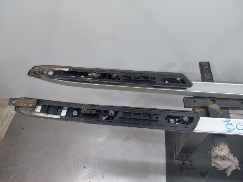 Recambio de barras techo para jeep renegade suv referencia OEM IAM   