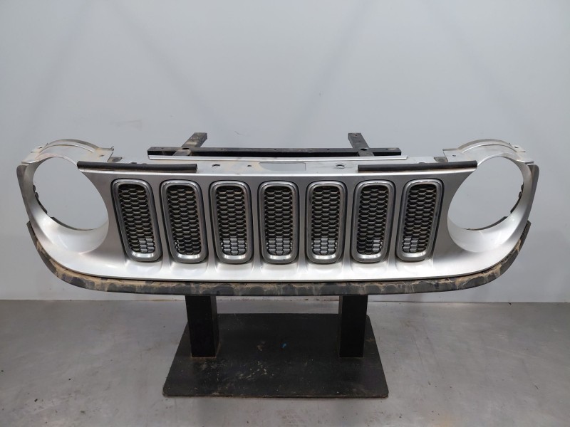 Recambio de rejilla delantera para jeep renegade suv referencia OEM IAM   