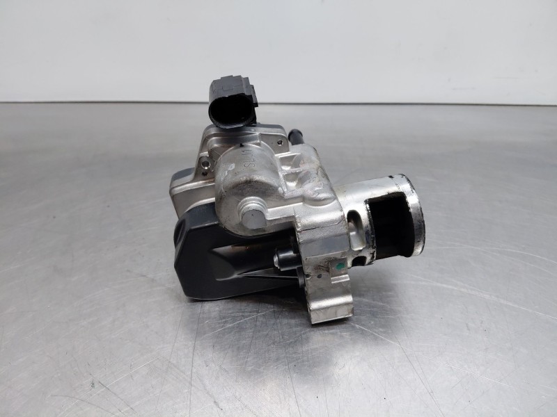 Recambio de valvula egr para kia ceed sportswagon hybrid referencia OEM IAM   