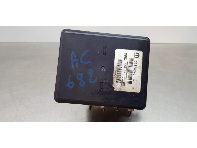 Recambio de abs para jeep renegade limited 4x2 referencia OEM IAM 6000630113 52174070 