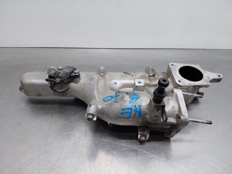 Recambio de colector admision para kia ceed sportswagon hybrid referencia OEM IAM 283102U700  