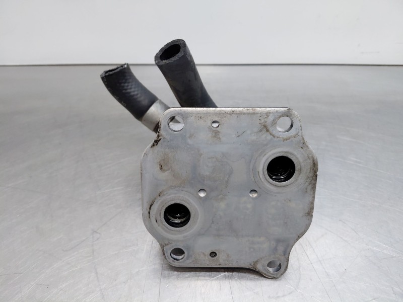 Recambio de enfriador aceite motor para kia ceed sportswagon hybrid referencia OEM IAM 264102U000  