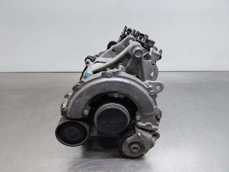 Recambio de alternador para kia ceed sportswagon hybrid referencia OEM IAM   