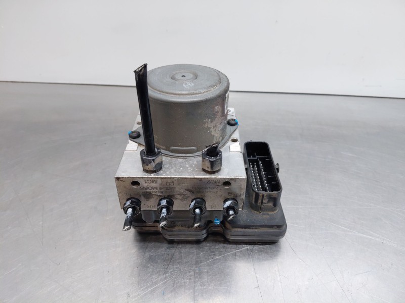 Recambio de abs para kia ceed sportswagon hybrid referencia OEM IAM   