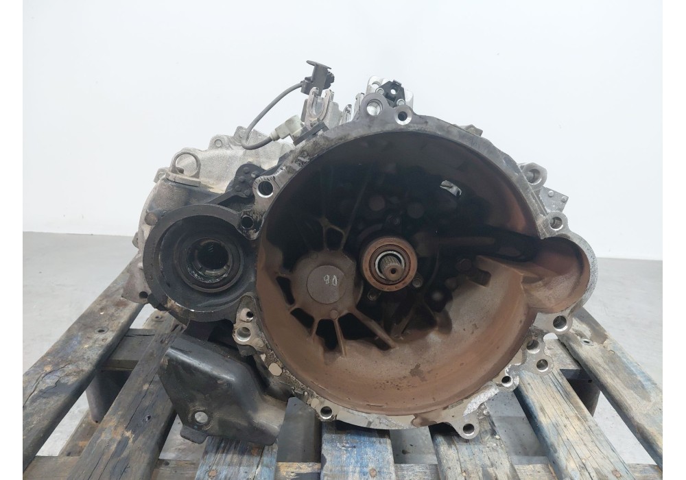 Recambio de caja cambios para kia ceed sportswagon hybrid referencia OEM IAM   