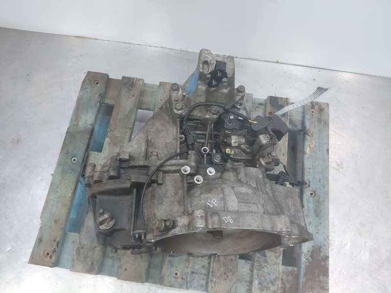 Recambio de caja cambios para kia ceed sportswagon concept referencia OEM IAM WKJ6  