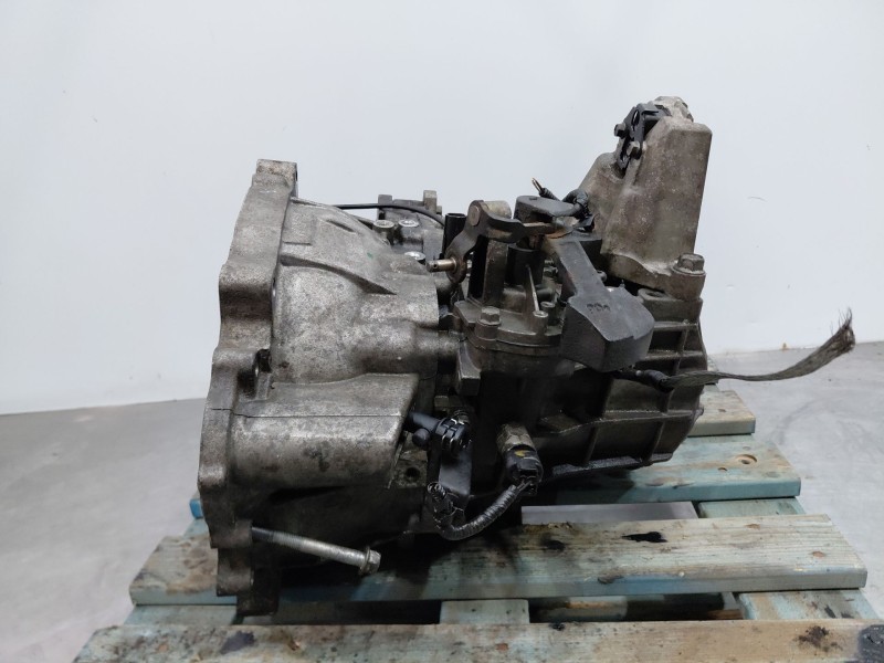 Recambio de caja cambios para kia ceed sportswagon concept referencia OEM IAM WKJ6  