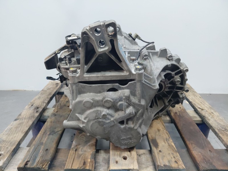 Recambio de caja cambios para kia ceed sportswagon hybrid referencia OEM IAM WNJ6  