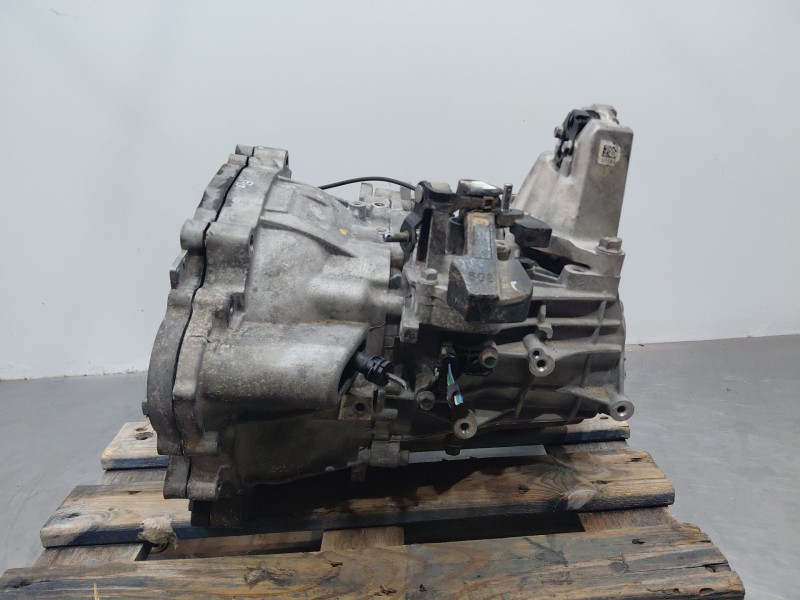 Recambio de caja cambios para kia ceed sportswagon hybrid referencia OEM IAM WNJ6  