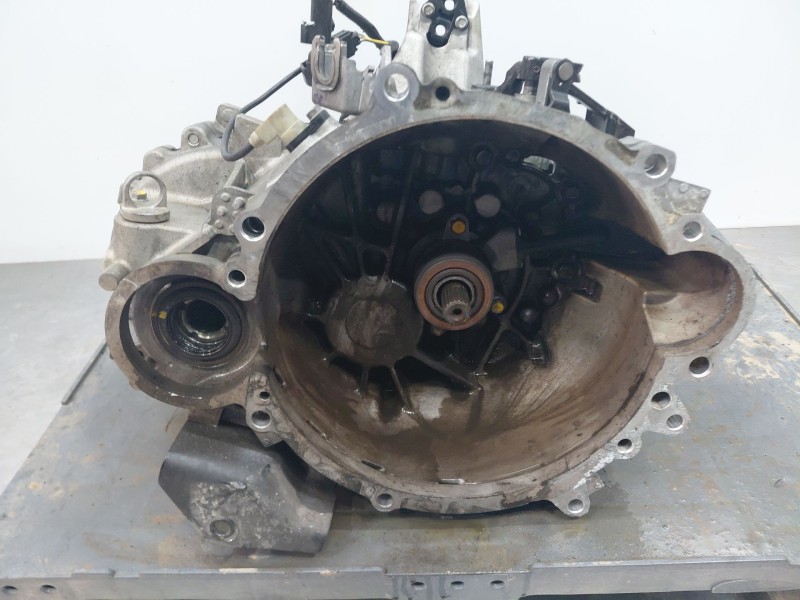 Recambio de caja cambios para kia ceed sportswagon hybrid referencia OEM IAM WMJ6  