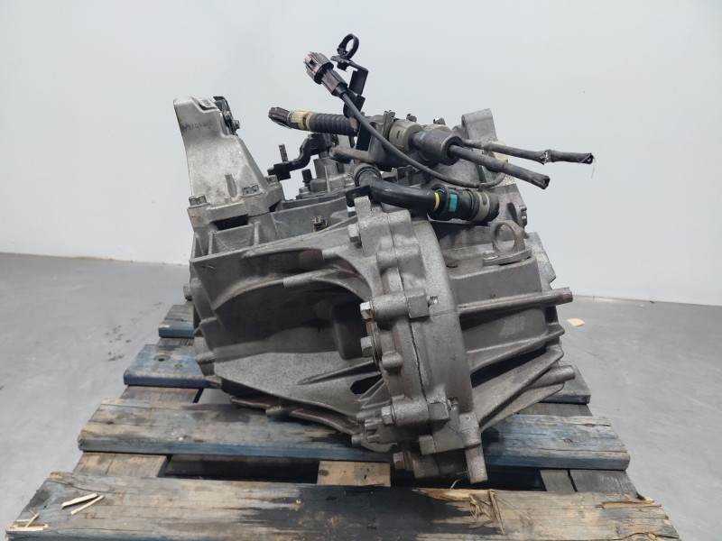 Recambio de caja cambios para kia ceed sportswagon hybrid referencia OEM IAM WNJ6  