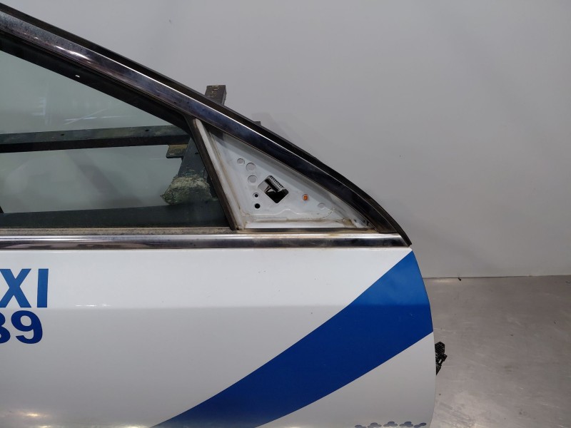 Recambio de puerta delantera derecha para kia ceed sportswagon concept referencia OEM IAM   