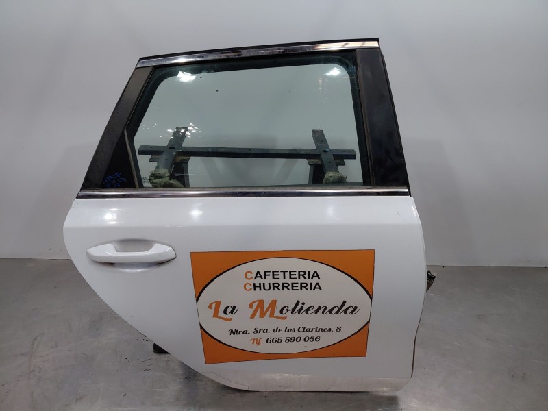 Recambio de puerta trasera derecha para kia ceed sportswagon concept referencia OEM IAM   