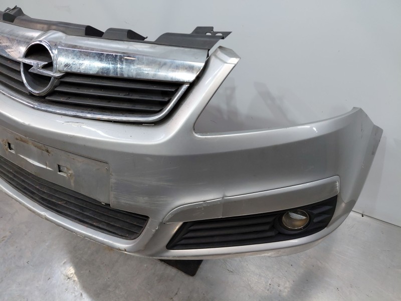 Recambio de paragolpes delantero para opel zafira / zafira family b (a05) 1.9 cdti (m75) referencia OEM IAM   