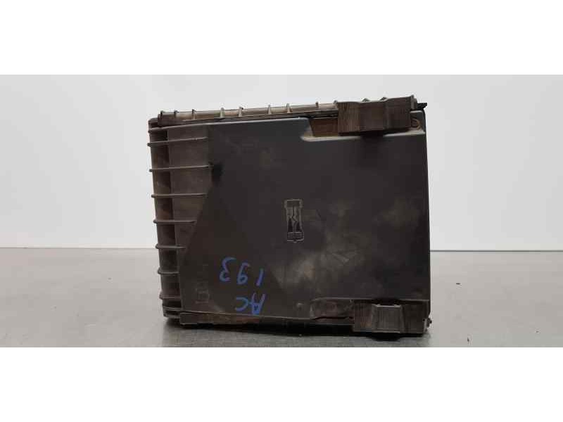 Recambio de caja reles / fusibles para skoda octavia berlina (1z3) rs referencia OEM IAM 1K0937125A   Recambio de caja reles / fusibles para skoda octavia berlina (1z3) rs referencia OEM IAM 1K0937125A