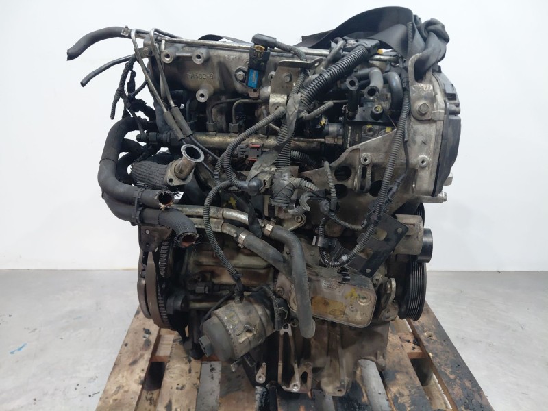Recambio de motor completo para opel zafira / zafira family b (a05) 1.9 cdti (m75) referencia OEM IAM   