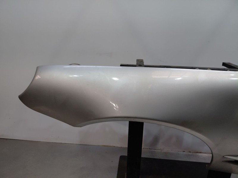Recambio de aleta delantera izquierda para mercedes-benz clase sl (w230) roadster sl 500 referencia OEM IAM   