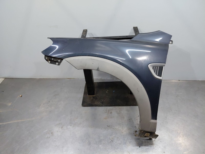 Recambio de aleta delantera izquierda para chevrolet captiva 4wd referencia OEM IAM   