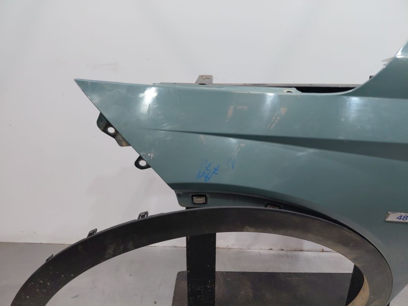 Recambio de aleta delantera izquierda para hyundai bayon hybrid referencia OEM IAM   