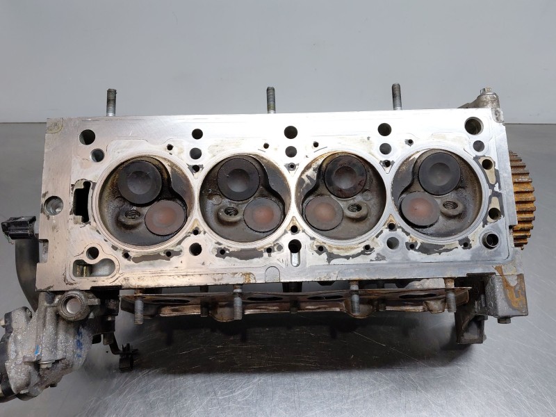 Recambio de culata para dacia dokker acces referencia OEM IAM 8201612230  