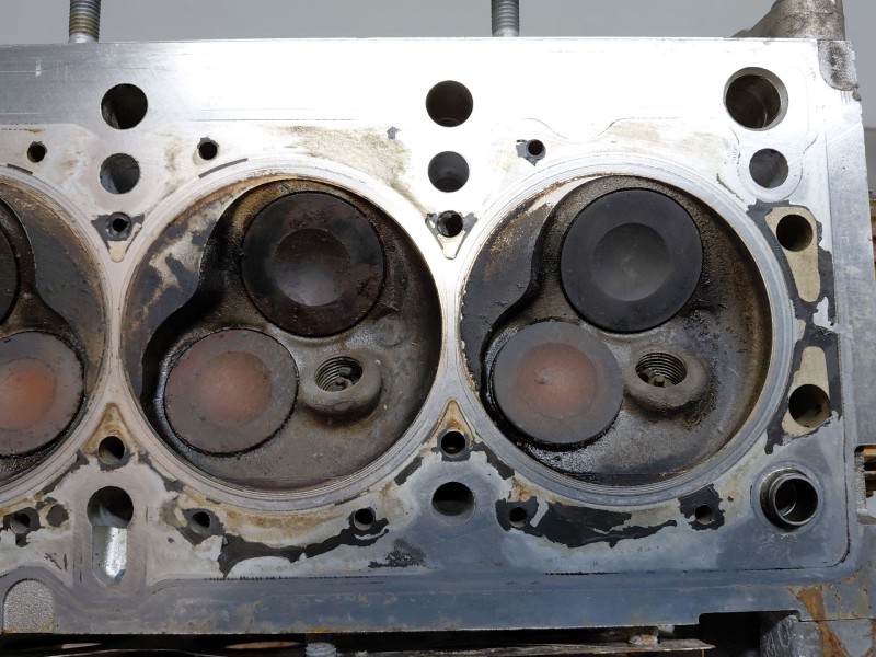 Recambio de culata para dacia dokker acces referencia OEM IAM 8201612230  