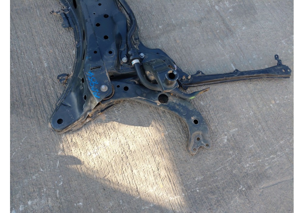 Recambio de puente delantero para toyota corolla touring sports (e21) hybrid referencia OEM IAM   