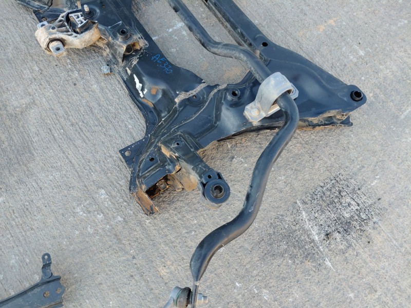 Recambio de puente delantero para mercedes-benz sprinter iii furgón fwd kl3a4 referencia OEM IAM A9106209901  