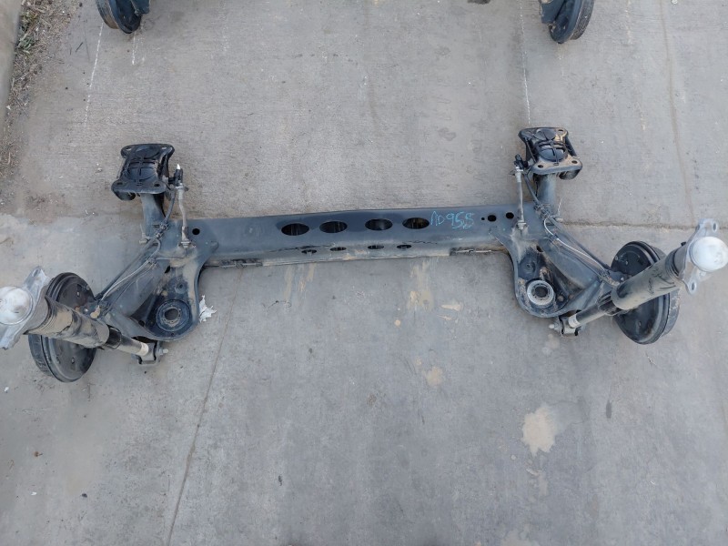 Recambio de puente trasero para volkswagen caddy ka/kb (2c) monospace referencia OEM IAM   