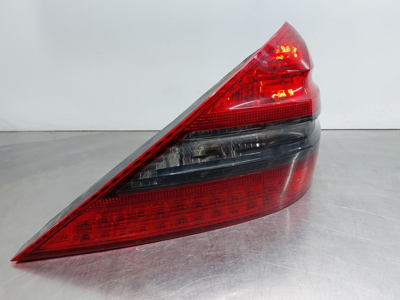 Recambio de piloto trasero derecho para mercedes-benz clase sl (w230) roadster sl 500 referencia OEM IAM   