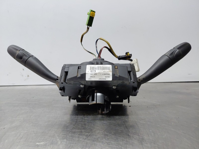 Recambio de mando multifuncion para peugeot 207 urban referencia OEM IAM   