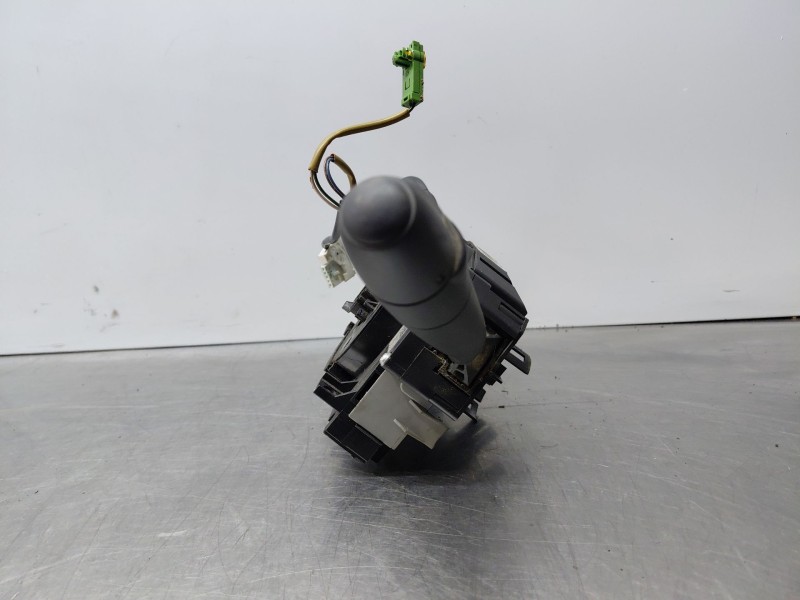 Recambio de mando multifuncion para peugeot 207 urban referencia OEM IAM   