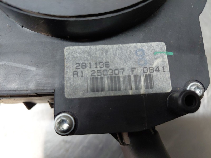 Recambio de mando multifuncion para peugeot 207 urban referencia OEM IAM   