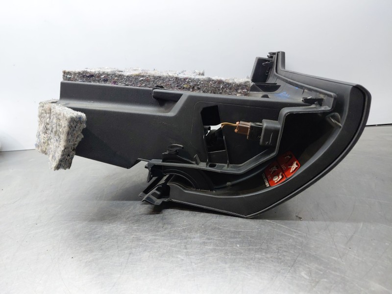 Recambio de guantera para peugeot 207 urban referencia OEM IAM   