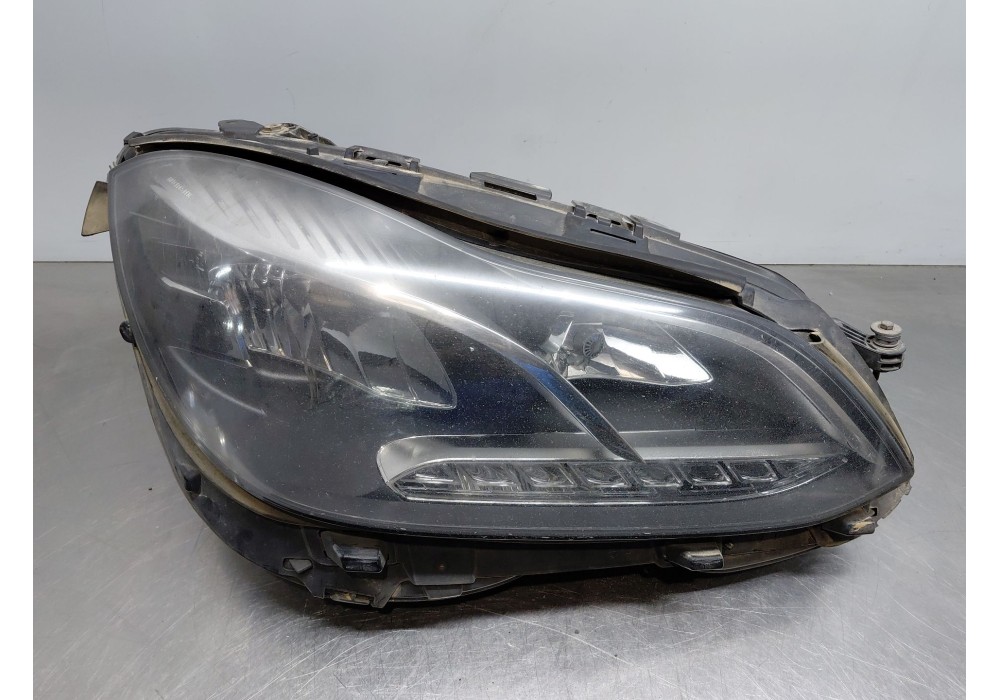 Recambio de faro derecho para mercedes-benz clase e (w212) lim. 220 cdi blueefficiency (212.002) referencia OEM IAM   