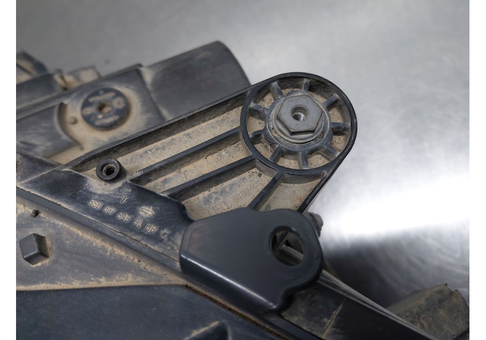 Recambio de faro izquierdo para mercedes-benz clase e (w212) lim. 220 cdi blueefficiency (212.002) referencia OEM IAM   