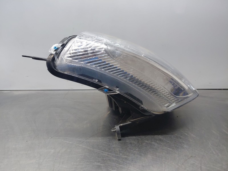 Recambio de faro derecho para citroën c2 (jm_) 1.4 hdi referencia OEM IAM   