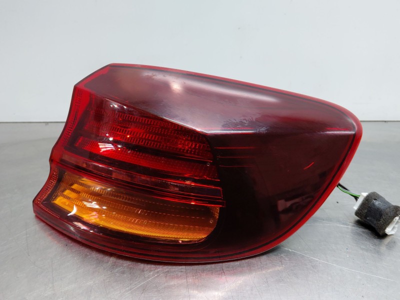 Recambio de piloto trasero derecho para kia ceed sportswagon hybrid referencia OEM IAM   