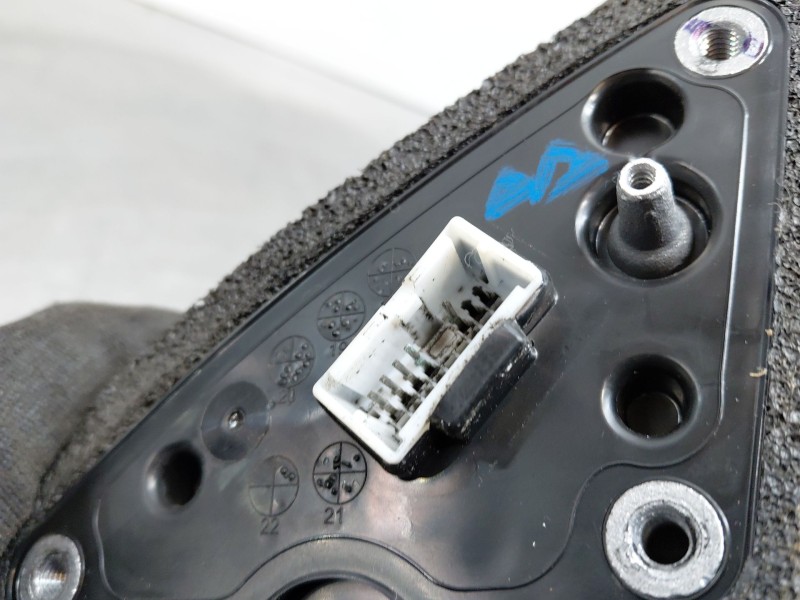 Recambio de retrovisor derecho para kia ceed sportswagon hybrid referencia OEM IAM   