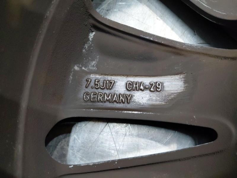 Recambio de llanta para peugeot 3008 style referencia OEM IAM   